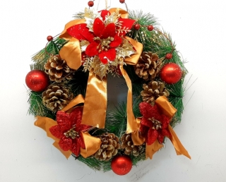 Венок рождественский в ассортименте d20 см.F-2