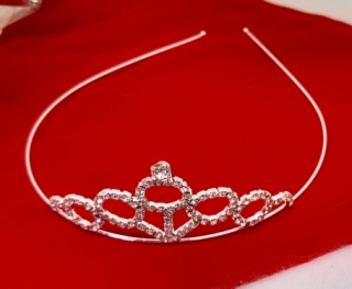 Диадема со стразами №1