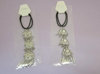 Шашбау на картоне 2 шт, на резинке (длинные с камушками)