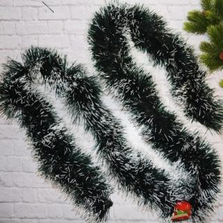 Мишура зеленая со снегом 6 см.*2м. J-13