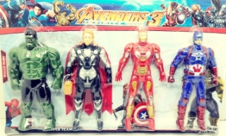 Набор героев из серии "Avengers" на картоне 4 шт. 2084