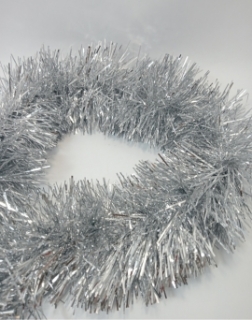 Мишура серебристая 24 см. * 1,8 м. А-15