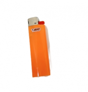 Зажигалка "Bic"